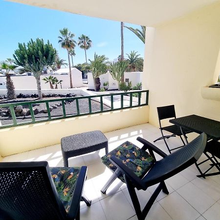 Apartamento Paternal Playa Roca. Costa Teguise Exterior foto