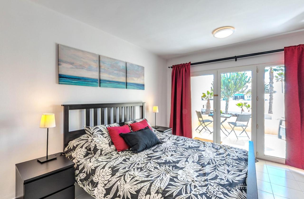 Apartamento Paternal Playa Roca. Costa Teguise Exterior foto