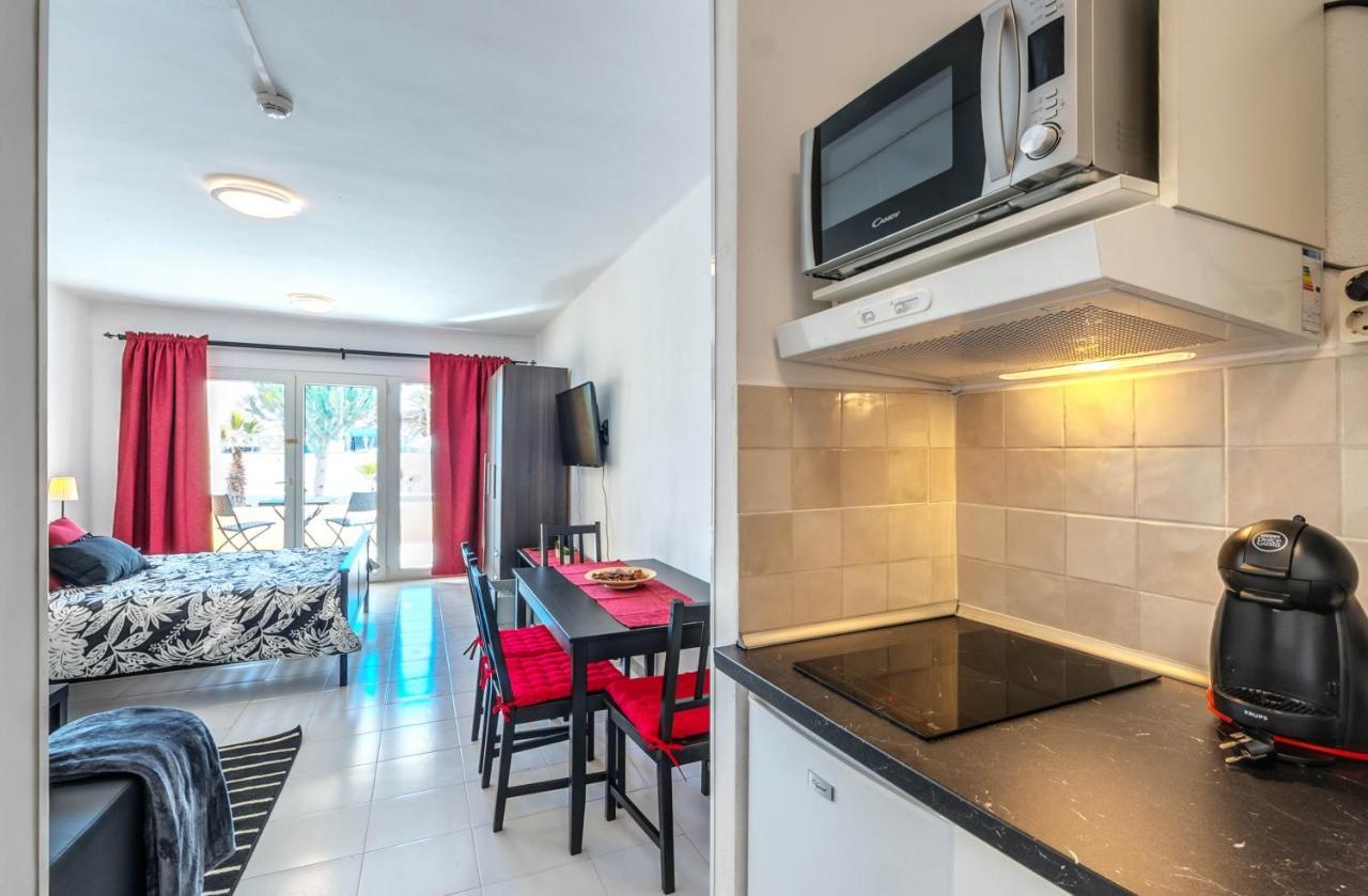 Apartamento Paternal Playa Roca. Costa Teguise Exterior foto